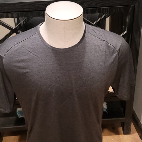 NWT Lululemon Fast and Free Short Sleeve - Picture 7 of 8